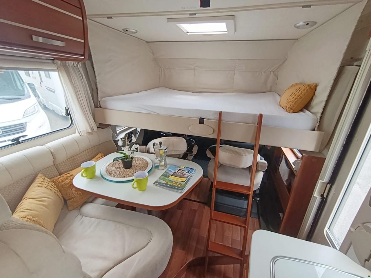Hymer Exsis i 578