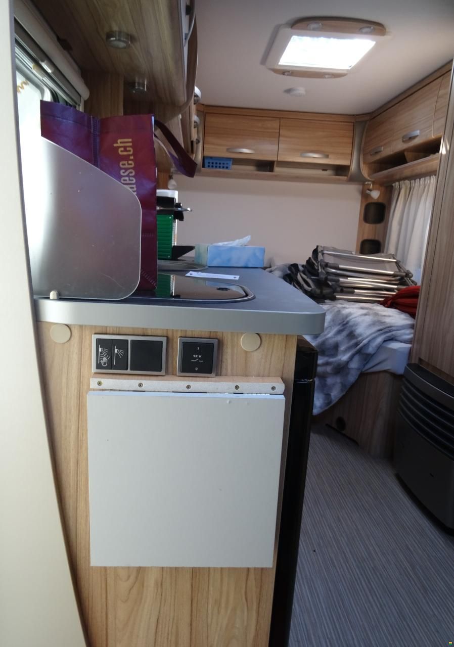 Hymer Eriba Nova Light 442