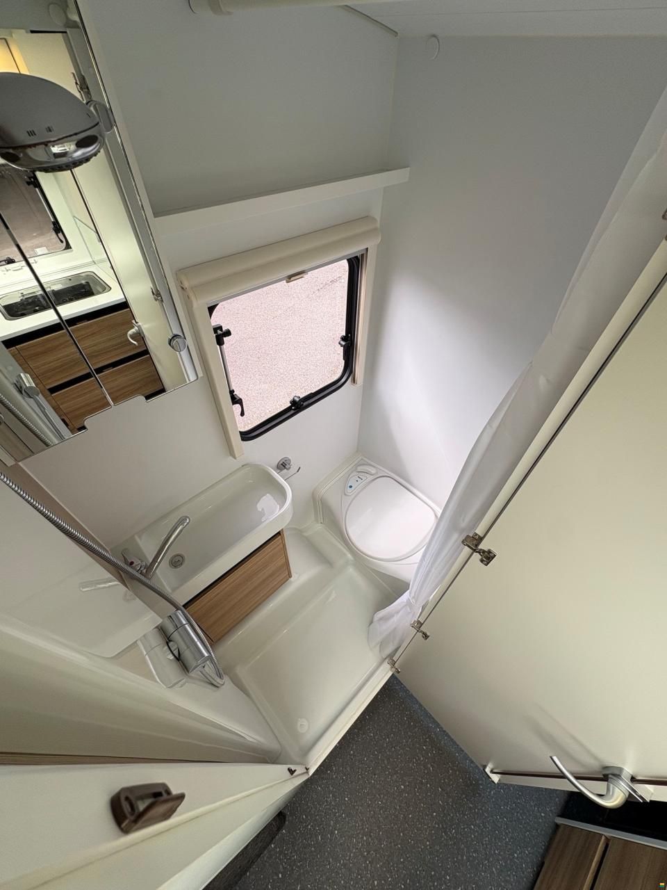 Adria Action 391 PH