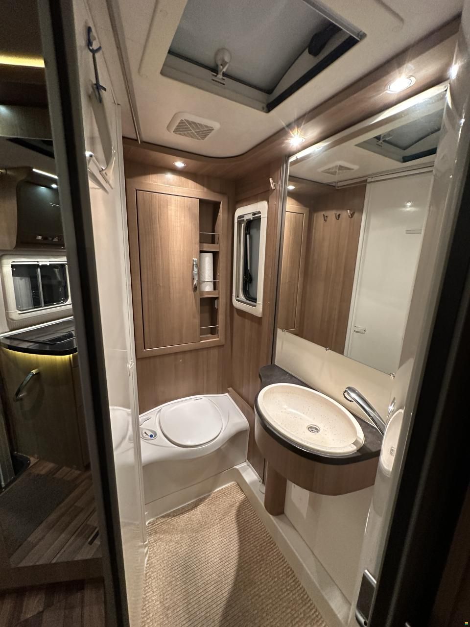 Hymer B 544