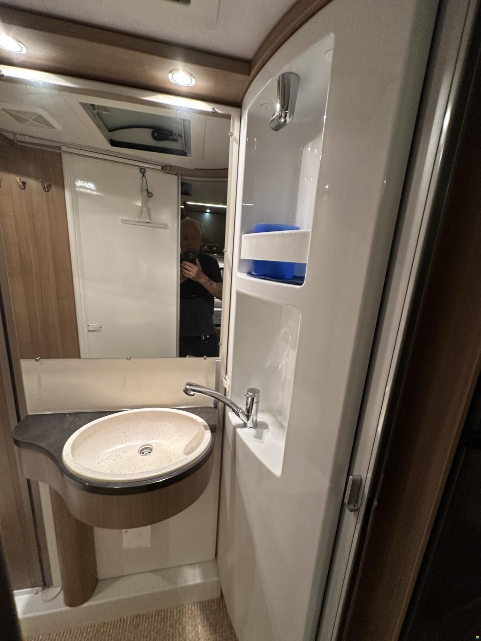 Hymer B 544