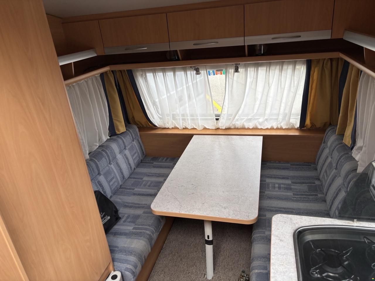 Knaus 400 LKK