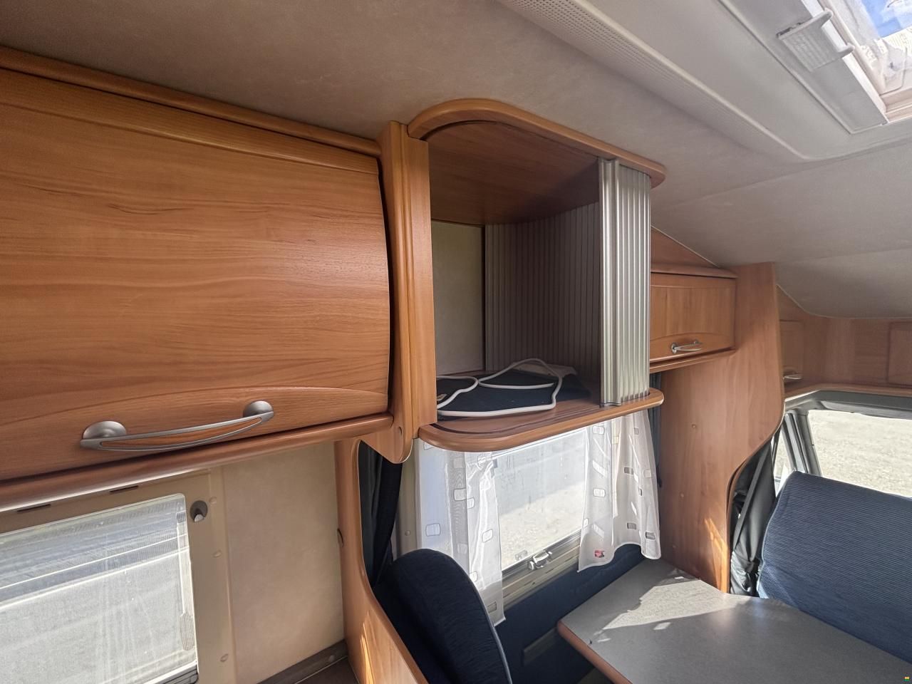 Adria Mercedes-Benz StarGo 670SP