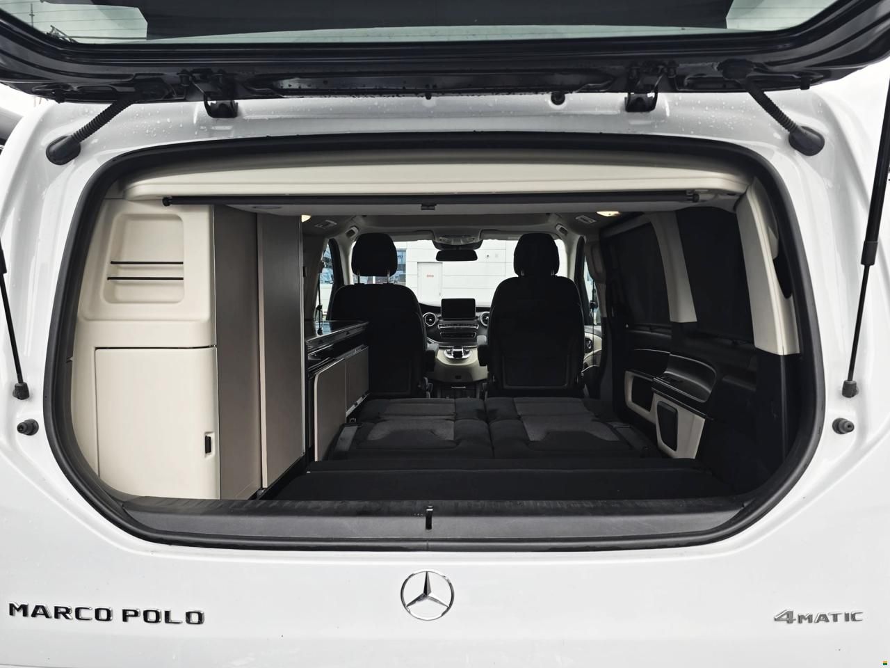 Mercedes Benz MARCO POLO 250D AMG LINE 4MATIC AUTOMAT