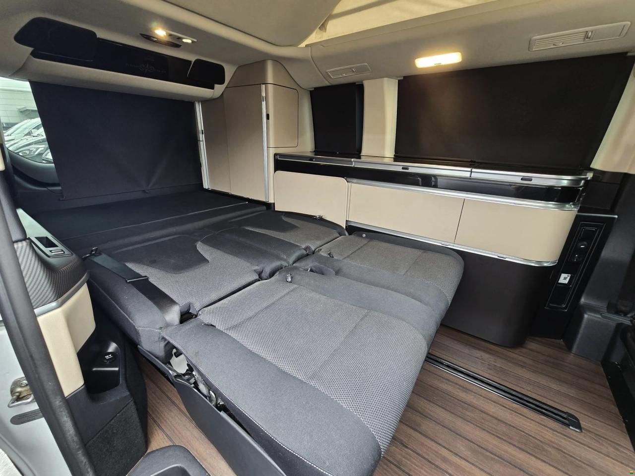 Mercedes Benz MARCO POLO 250D AMG LINE 4MATIC AUTOMAT
