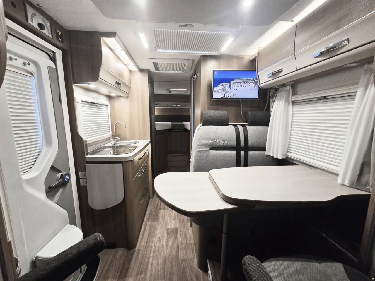 Knaus VAN TI 650 MEG PLATINUM SELECTION 2.0