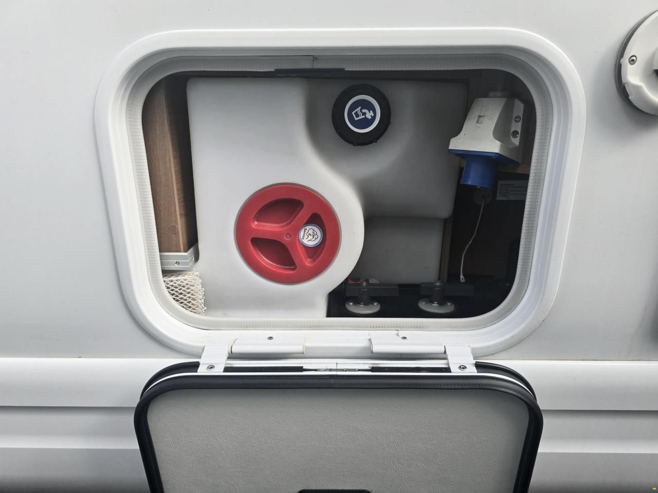 Knaus VAN TI 650 MEG PLATINUM SELECTION 2.0