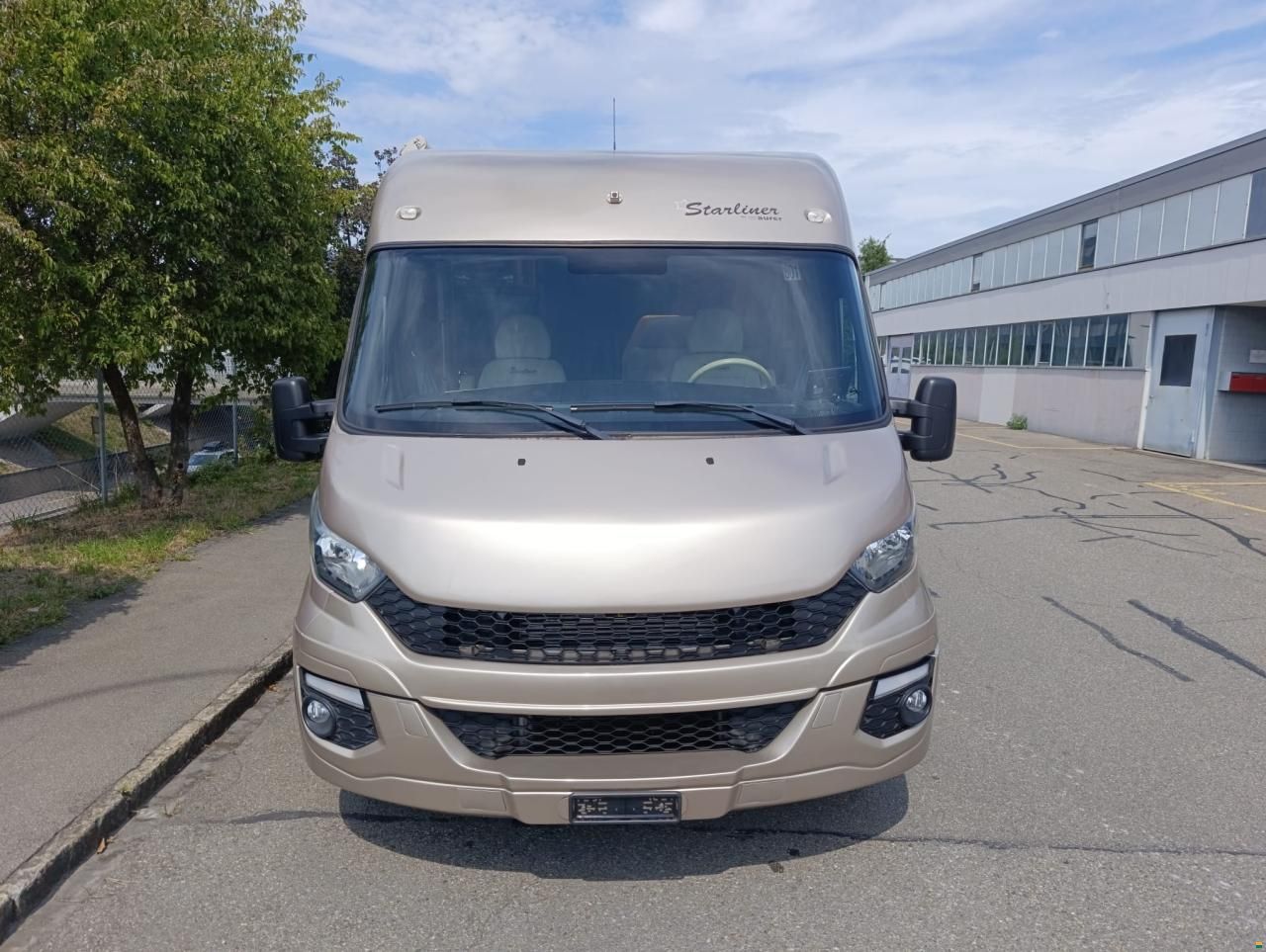 Iveco Starliner by Maurer