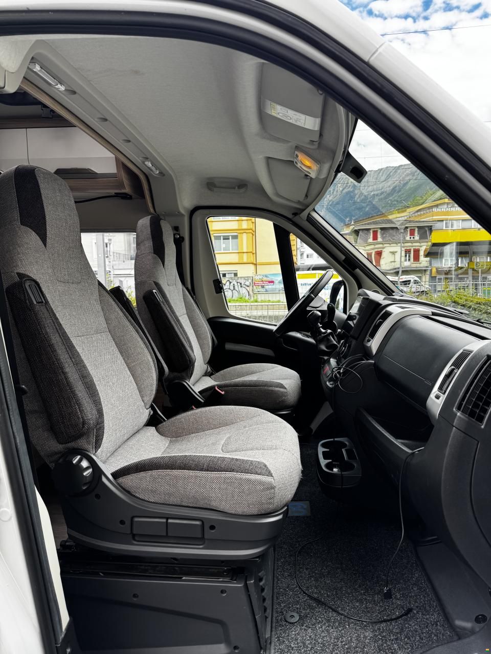 Peugeot Boxer Knaus Box Star