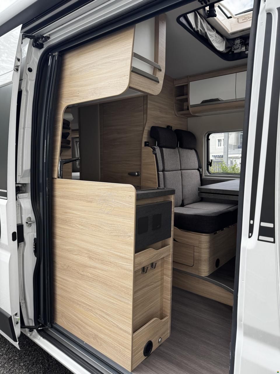 Peugeot Boxer Knaus Box Star