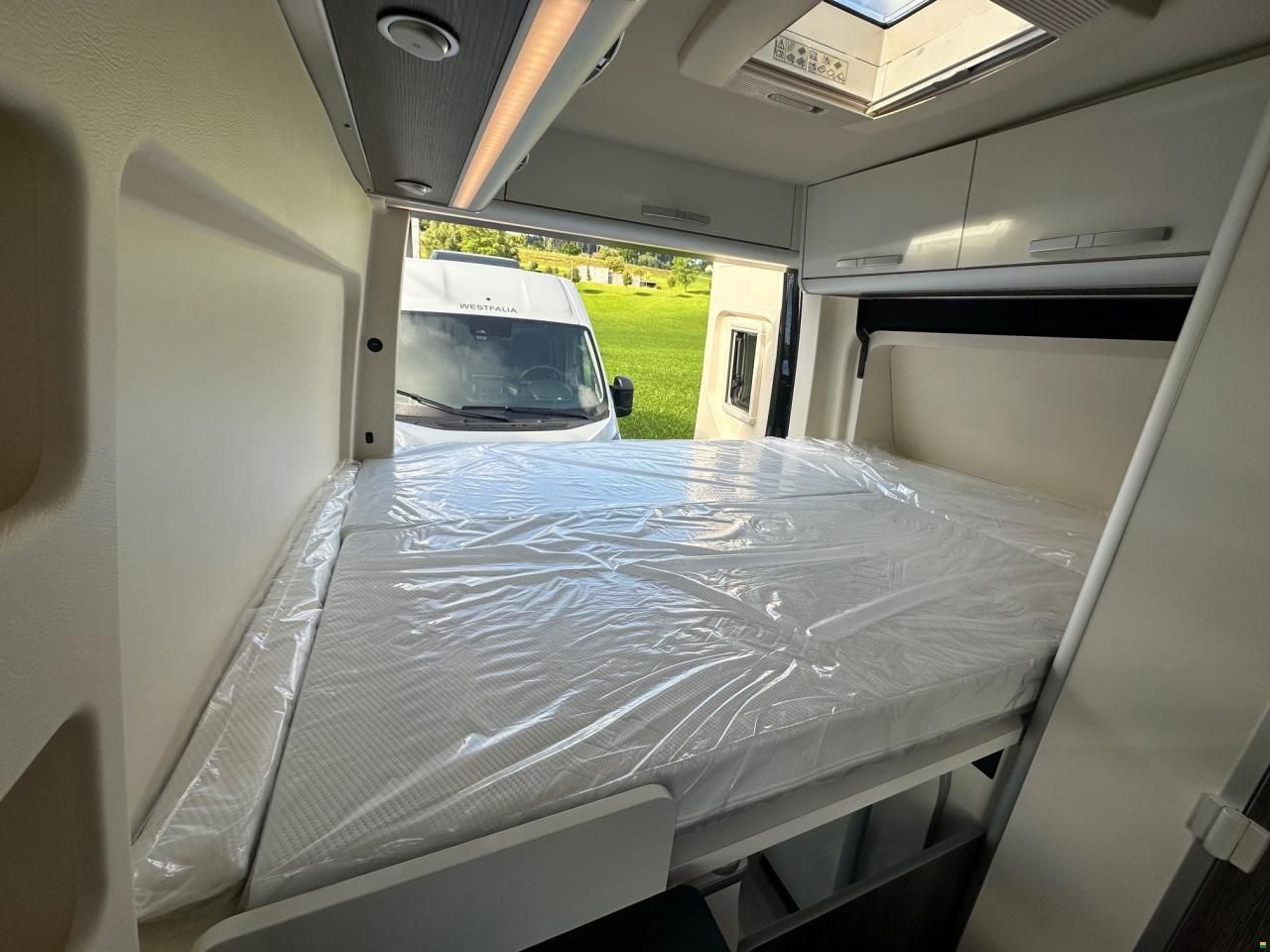 Westfalia Sven Hedin Premium 2.0Bi-TDI 8G
