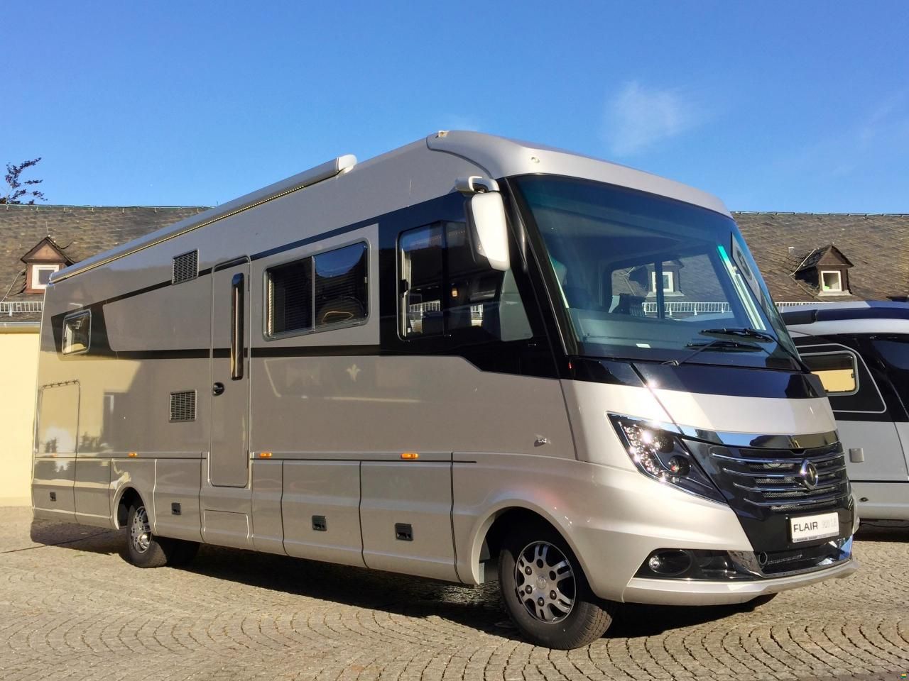 Niesmann-Bischoff Flair 950LS