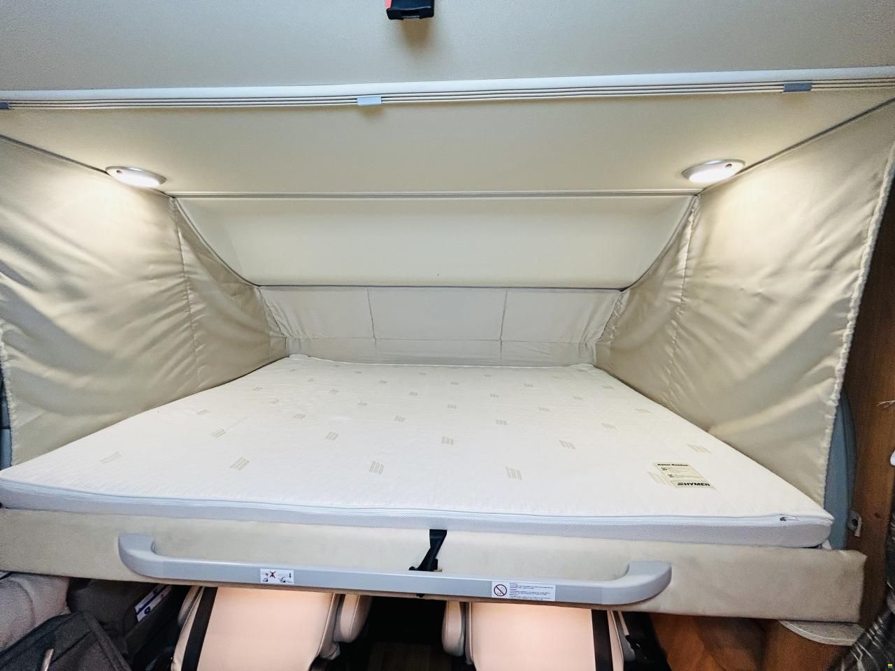 Hymer B 504