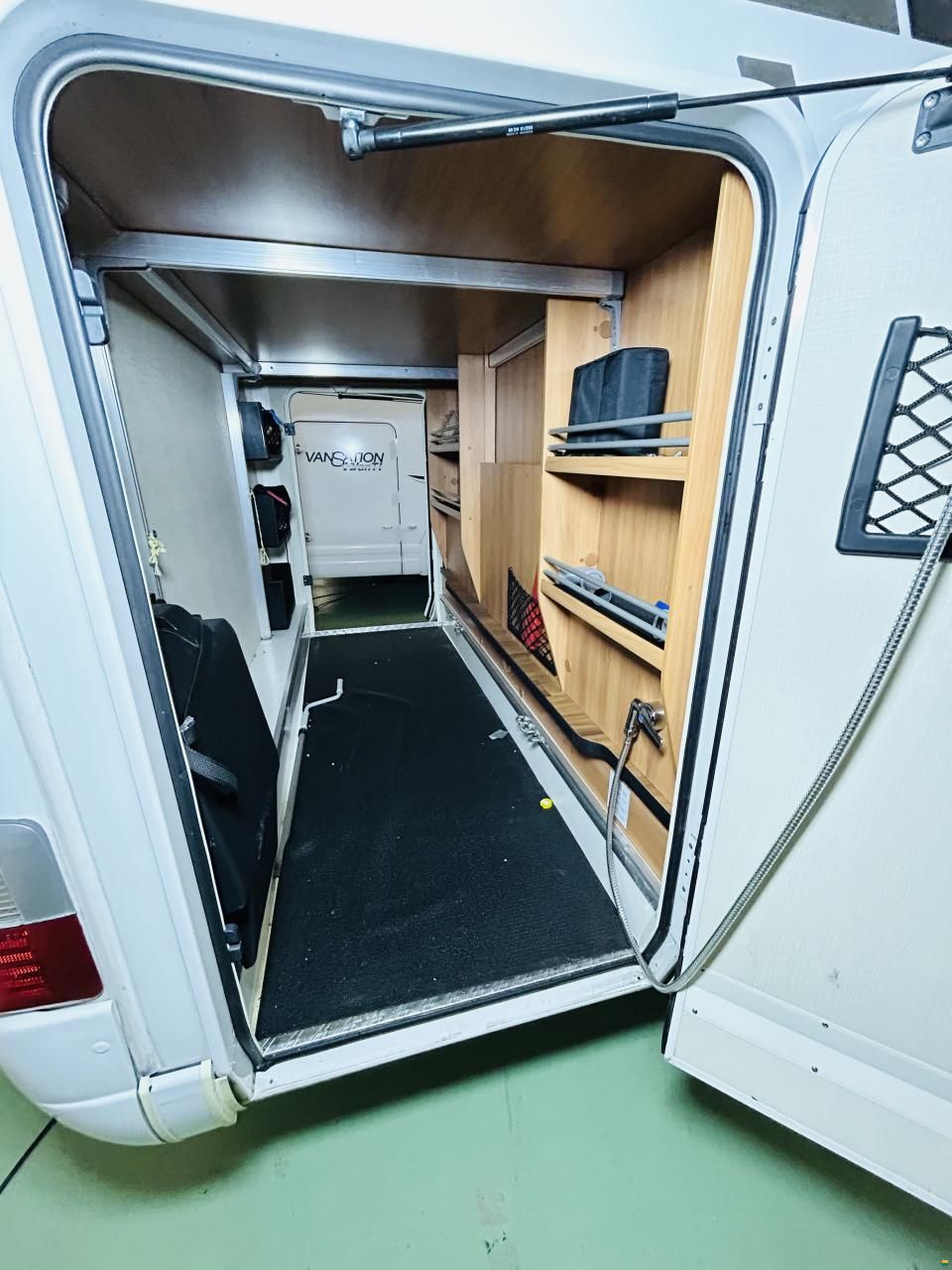 Hymer B 504