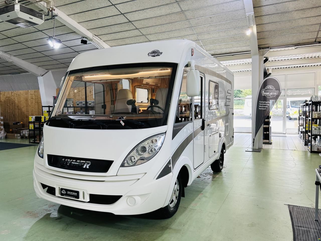 Hymer B 504