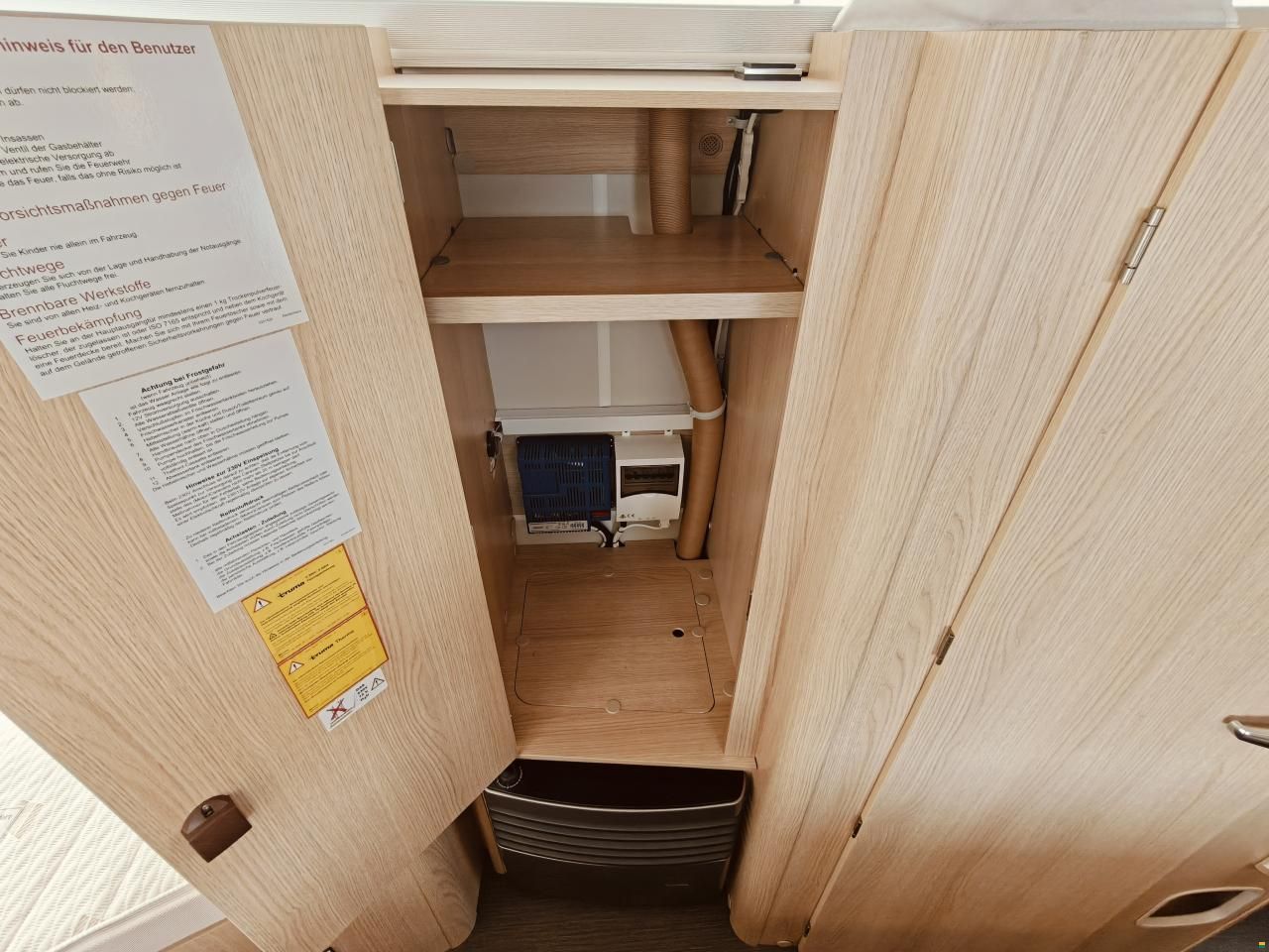 Hymer ERIBA Troll 60 Edition - L&auml;ngsbett
