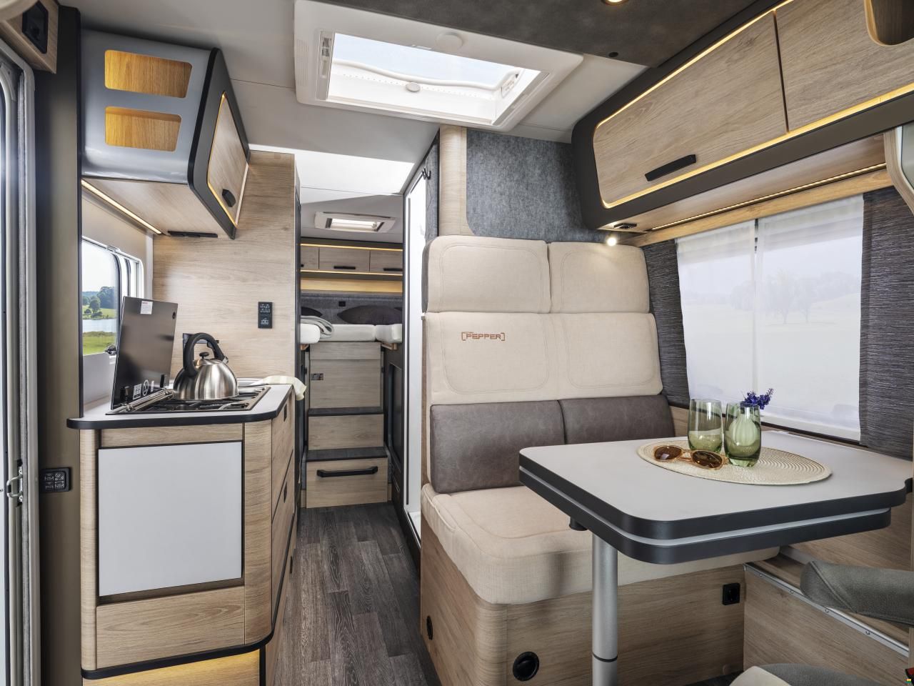 Weinsberg Cara Compact 600 MEG Edition [Pepper]