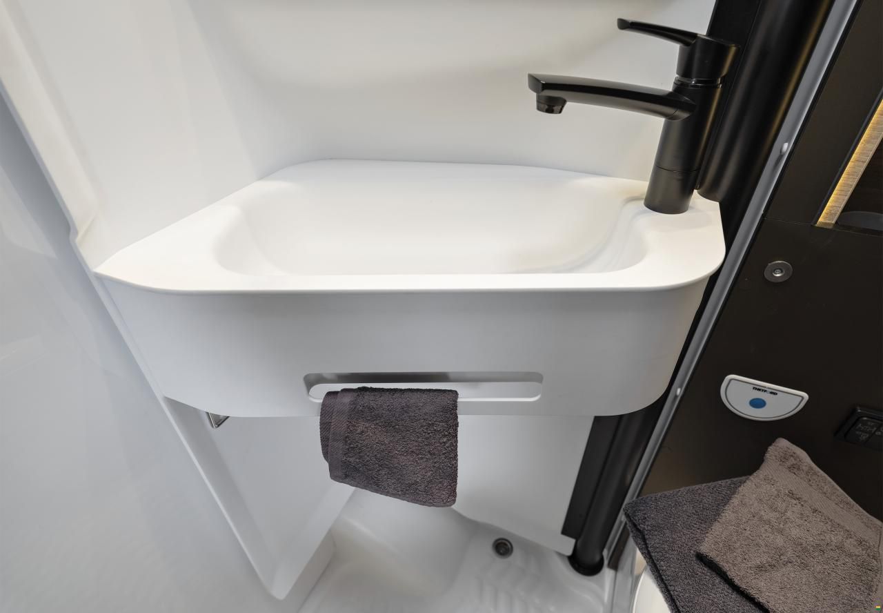 Weinsberg Cara Compact 600 MEG Edition [Pepper]