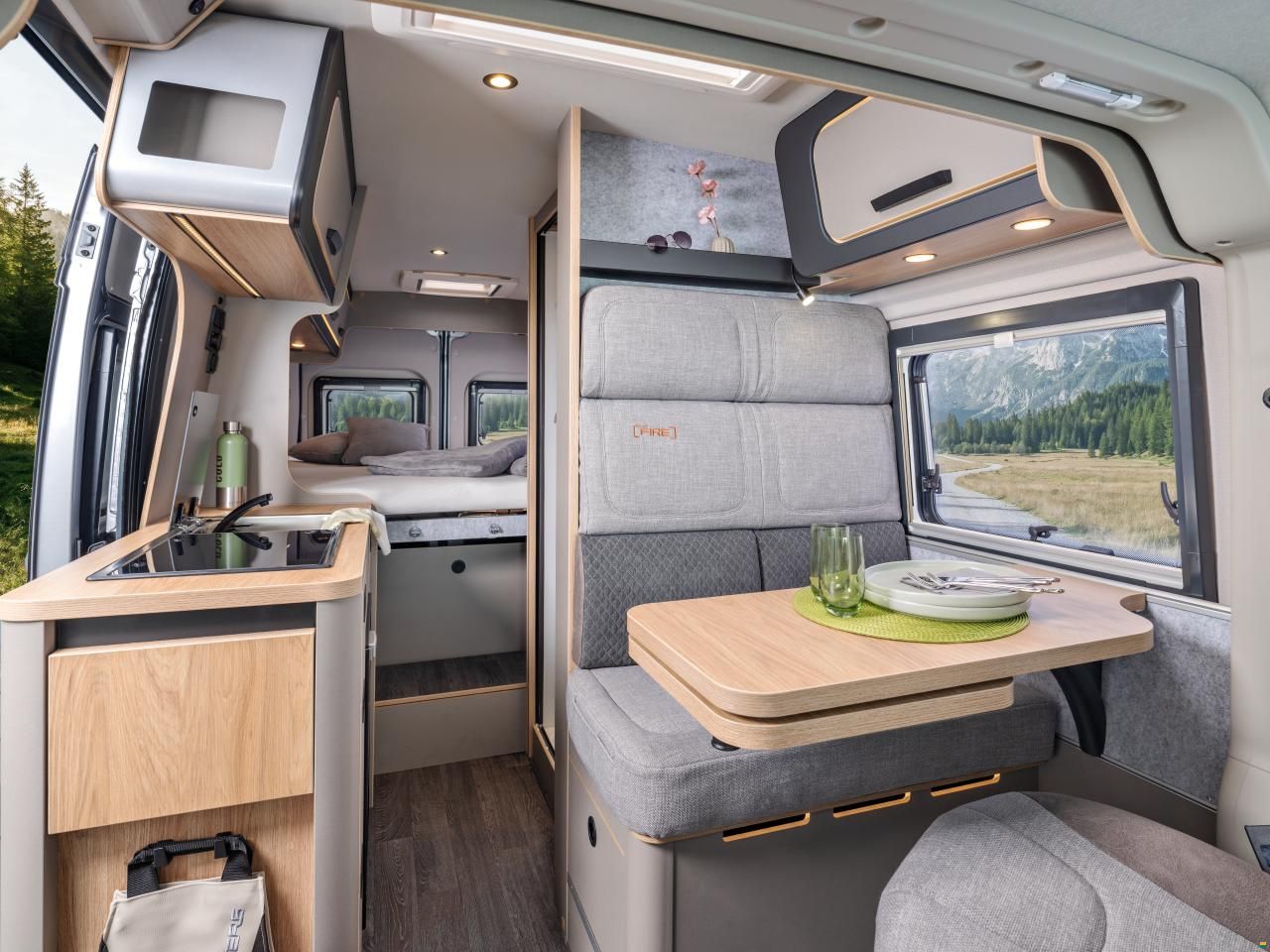 Weinsberg Cara Bus 600 ME Edition [Fire]