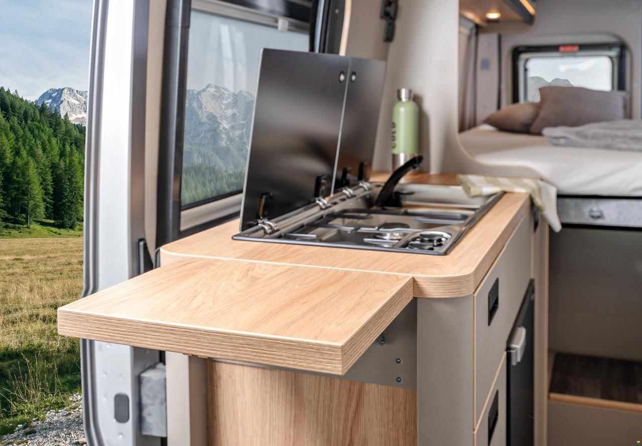 Weinsberg Cara Bus 600 ME Edition [Fire]