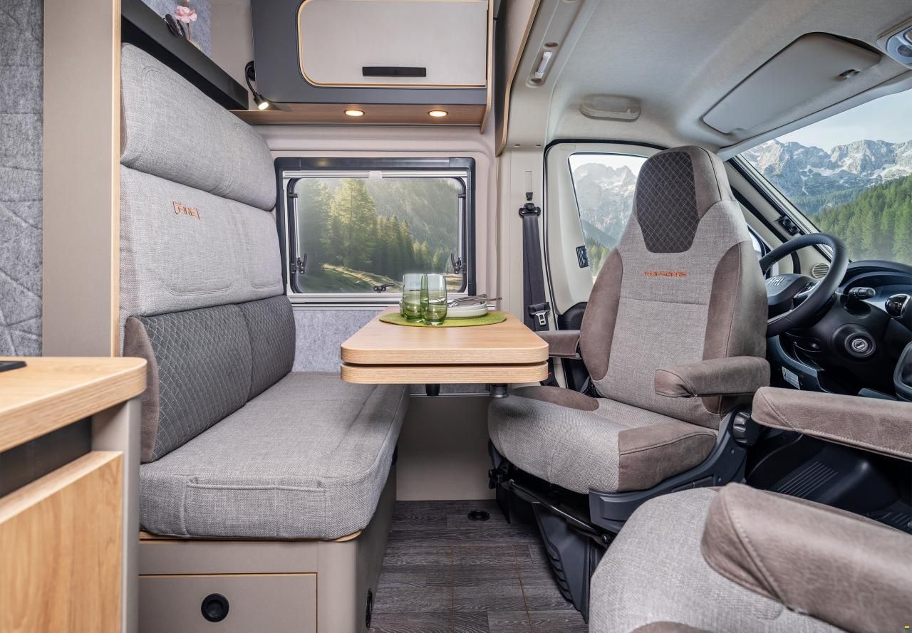 Weinsberg Cara Bus 600 ME Edition [Fire]