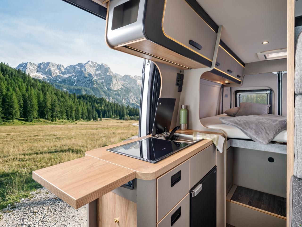Weinsberg Cara Bus 600 ME Edition [Fire]