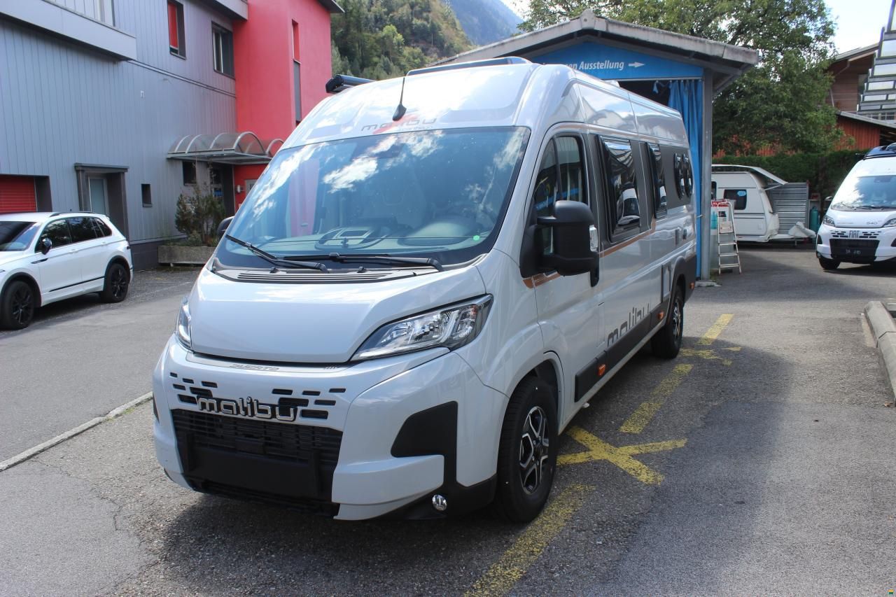 Malibu Van first class-two rooms coup&eacute; 640 LE RB