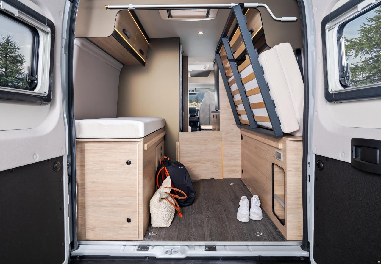 Weinsberg Cara Bus 600 MQ Edition [Fire]