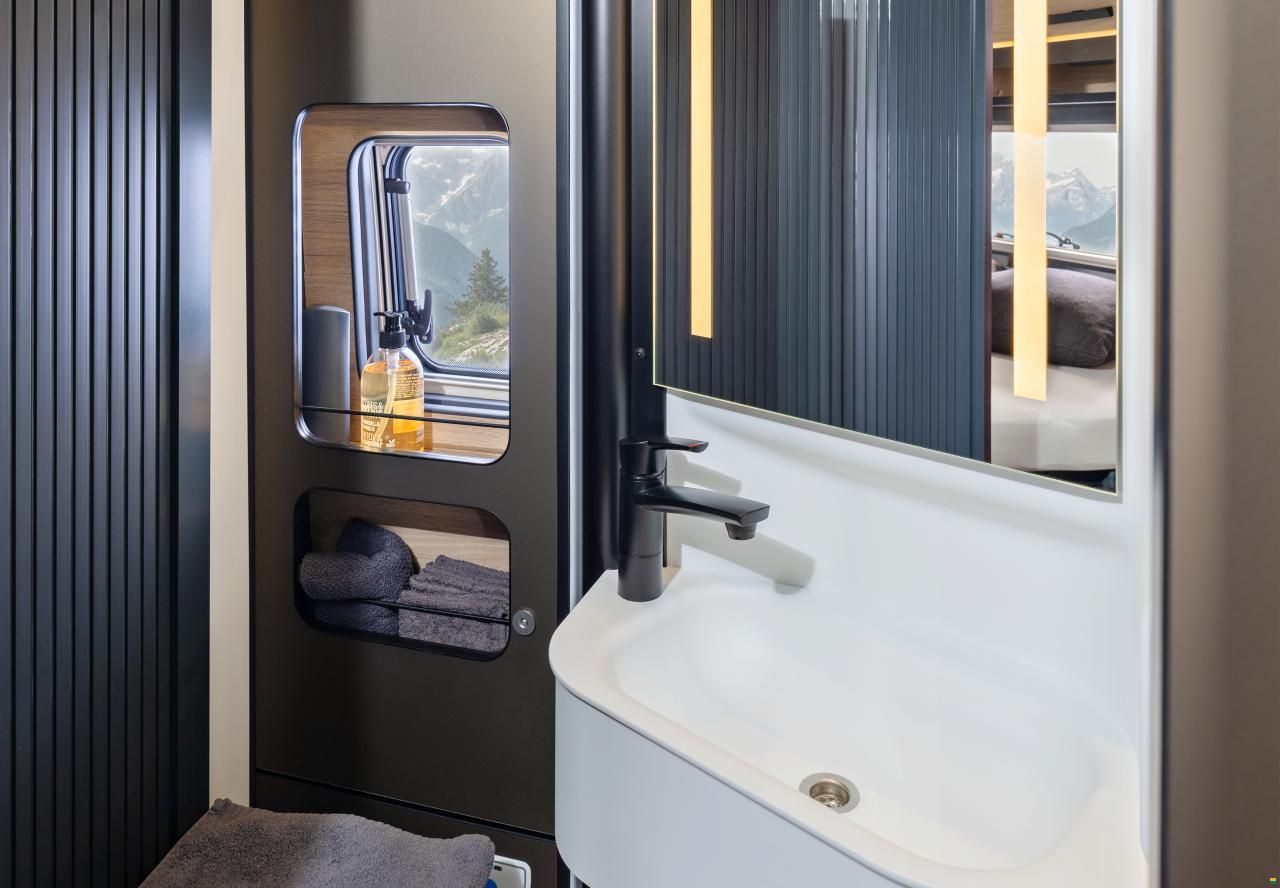 Weinsberg Cara Bus 600 MQ Edition [Fire]