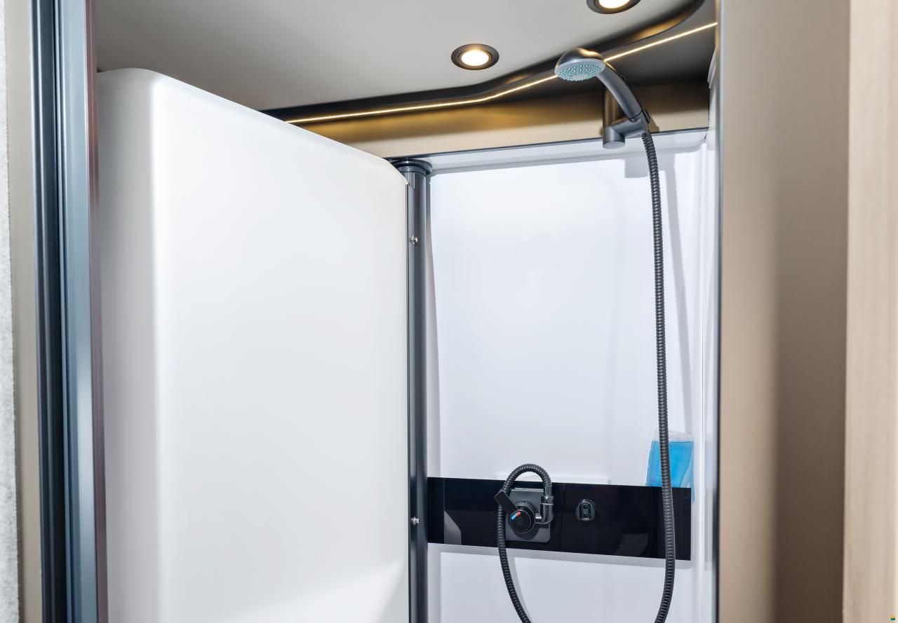 Weinsberg Cara Bus 600 MQ Edition [Fire]