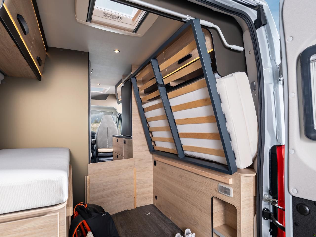 Weinsberg Cara Bus 600 MQ Edition [Fire]