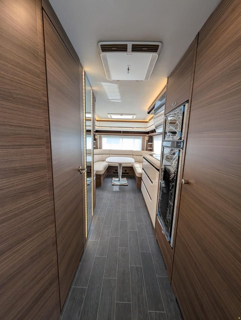 Tabbert Puccini 685 DF Dinest Edition