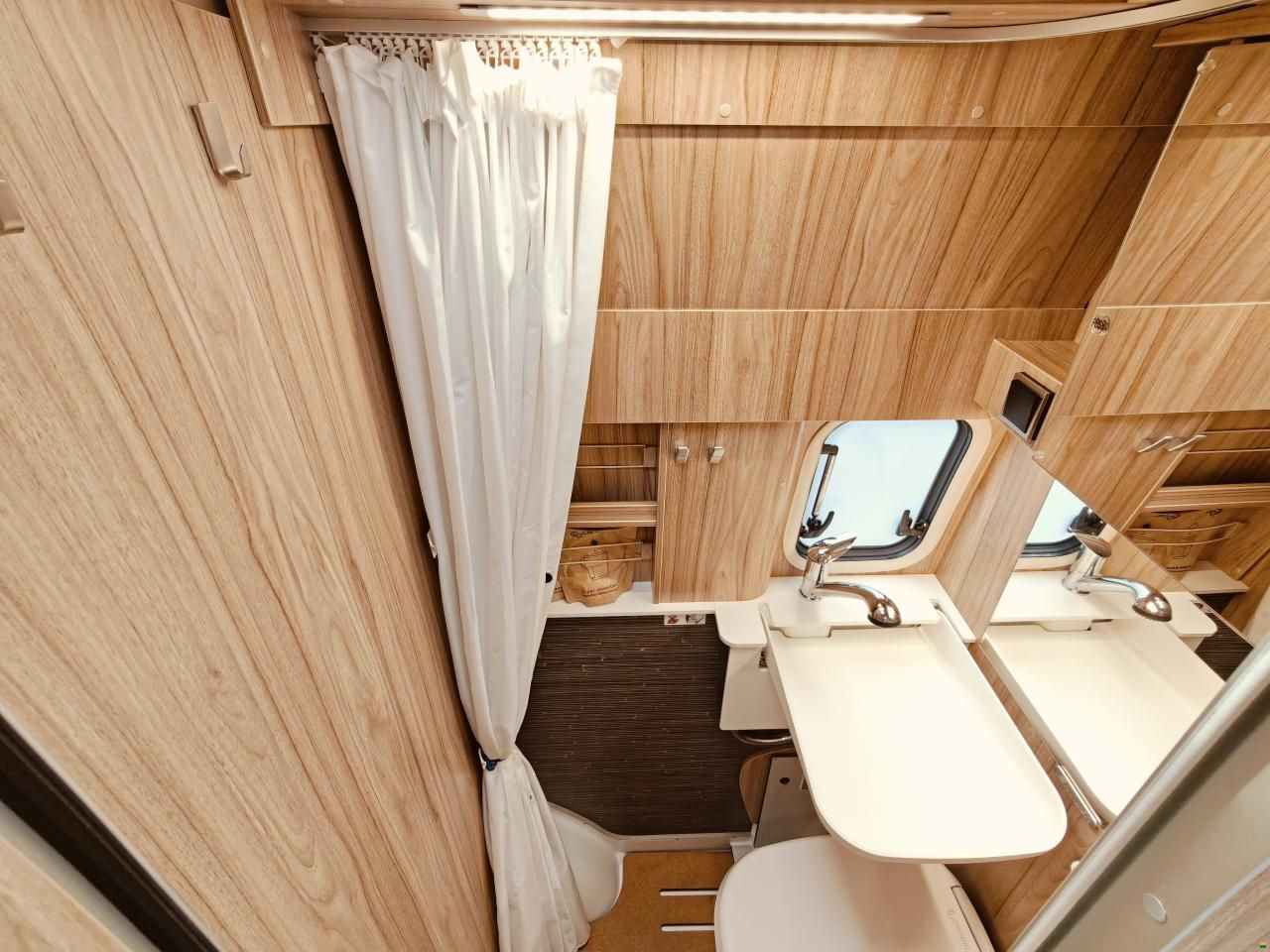 Hymer Grand Canyon S 600 - Automat