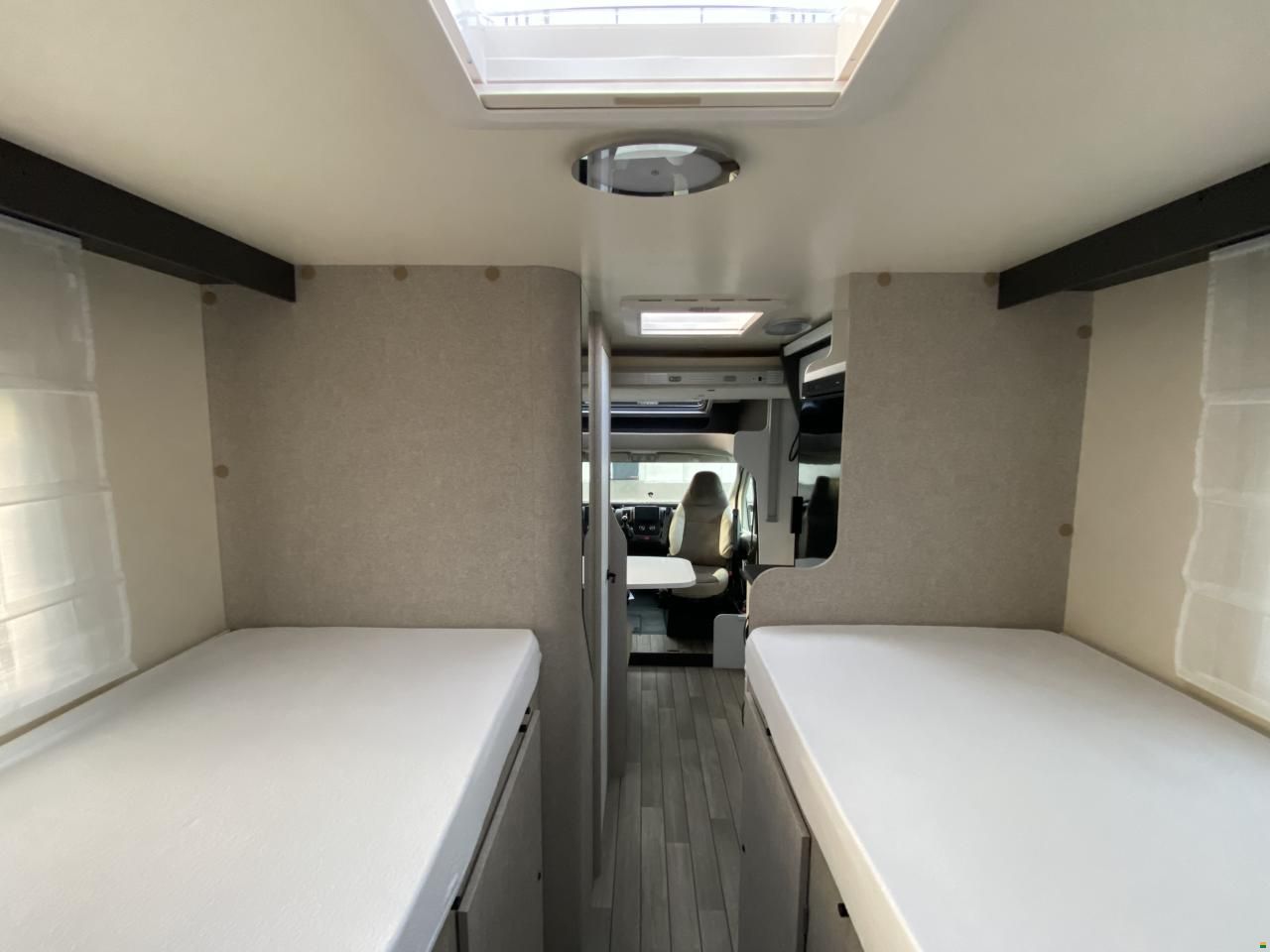 Forster-Reisemobile T 669 EB