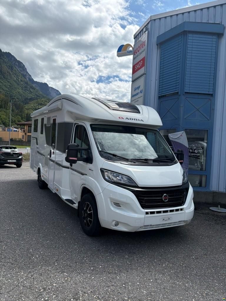 Adria Matrix M 670 SL