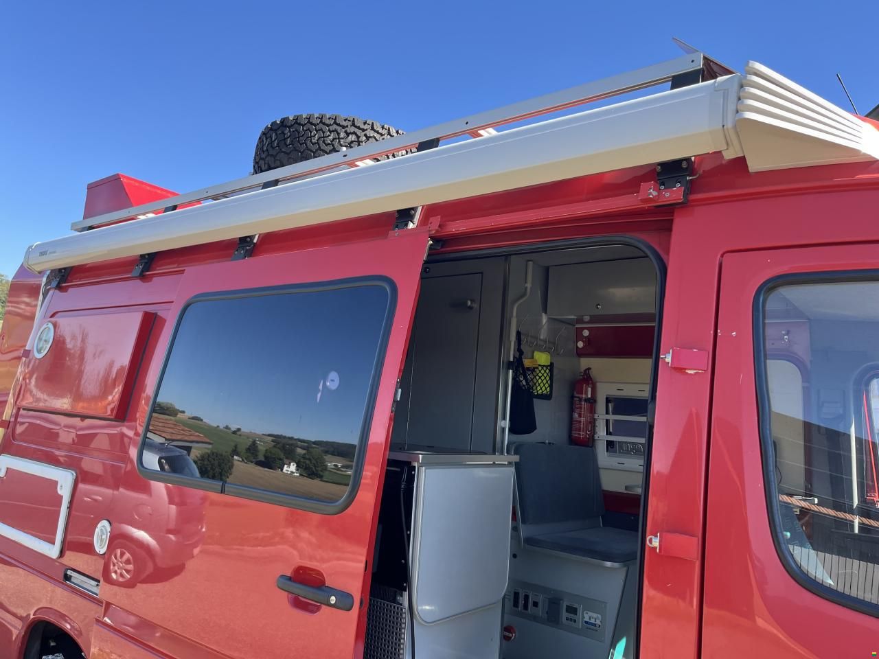 Mercedes Benz Womo 2R