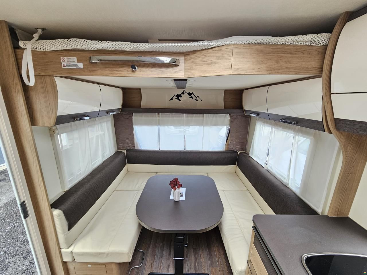 Bürstner Averso Plus 500ts mit Hubbett, Dachklima