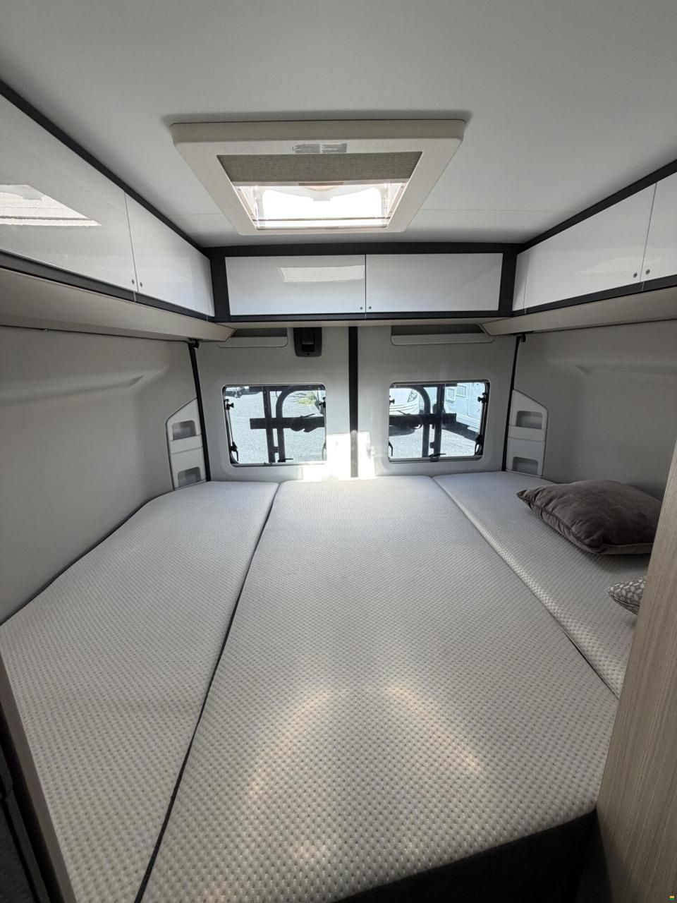 Adria Twin Plus 600 SPB
