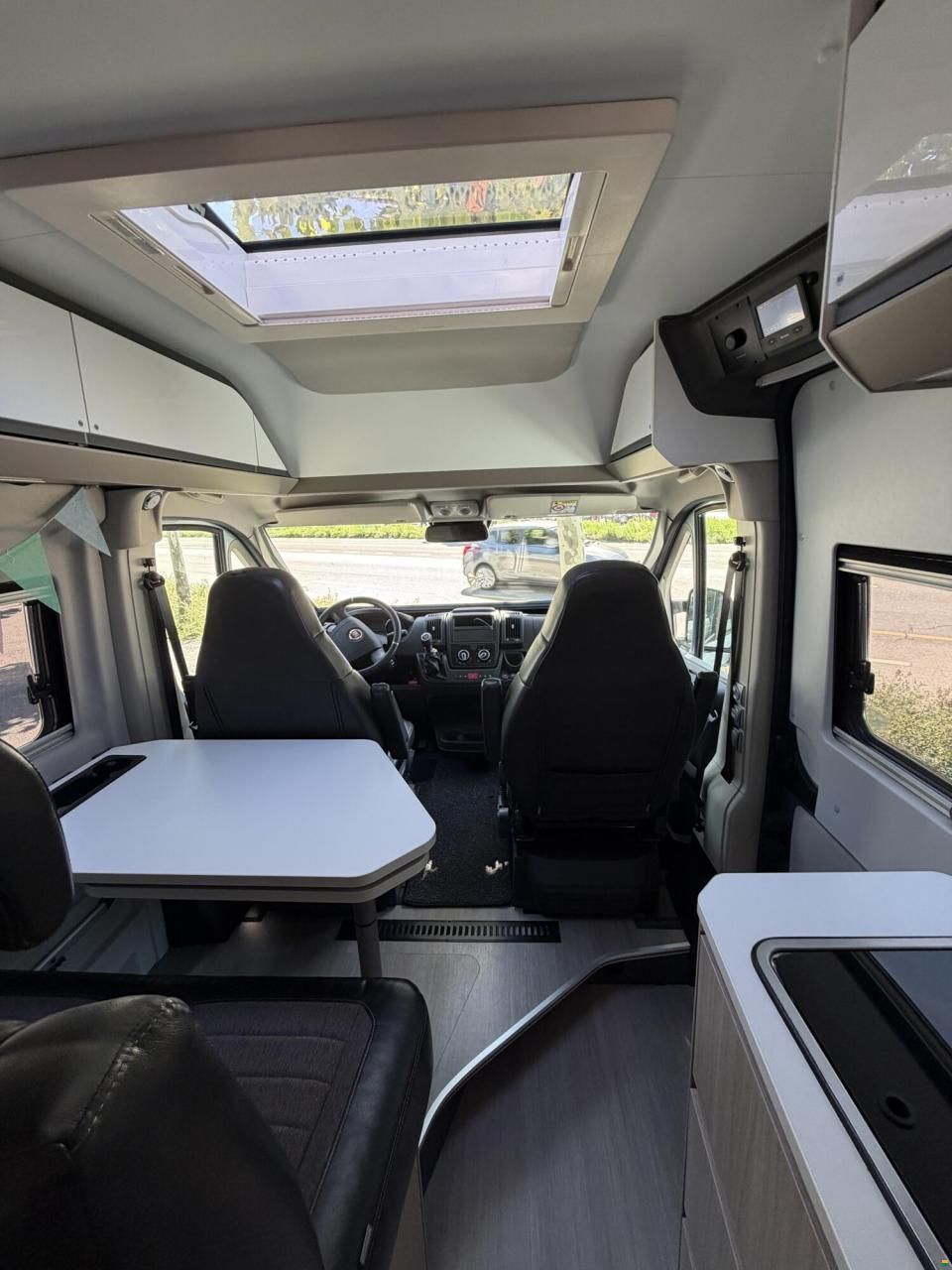 Adria Twin Plus 600 SPB