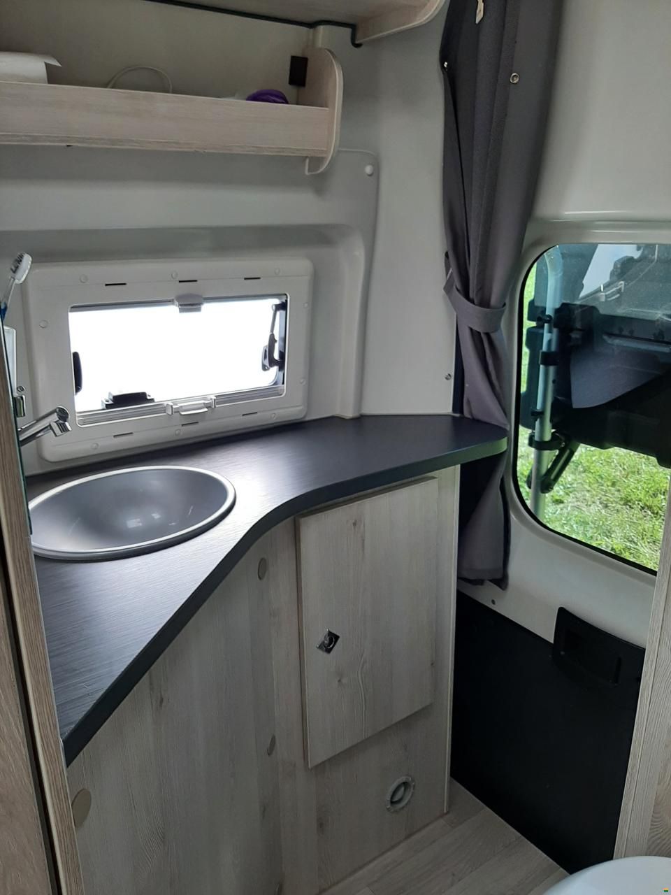 Karmann Dexter 595