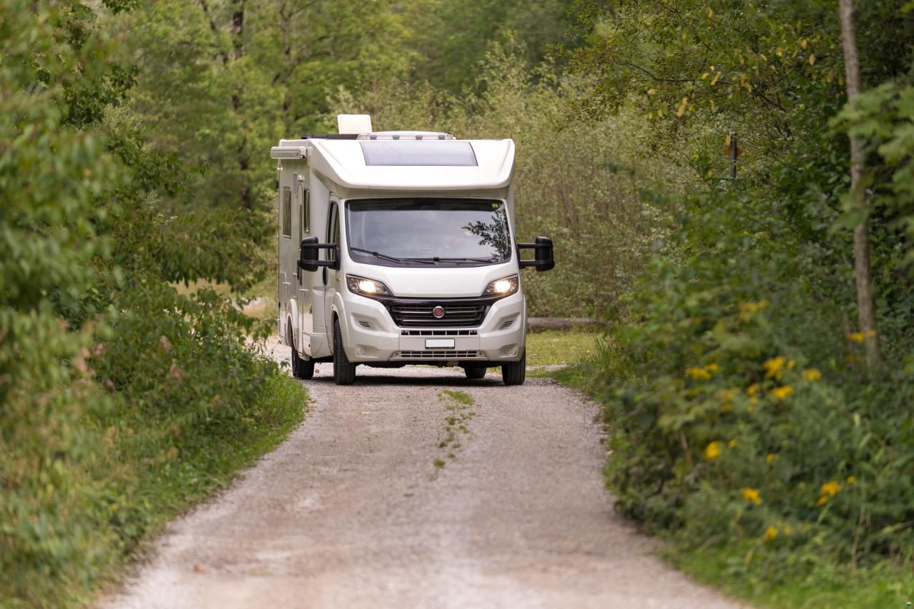 Eura Mobil Profila T 675 SB