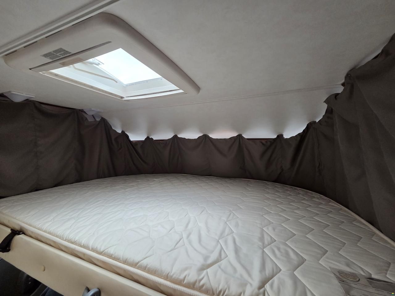 LMC Liberty EXPLORER II 730G