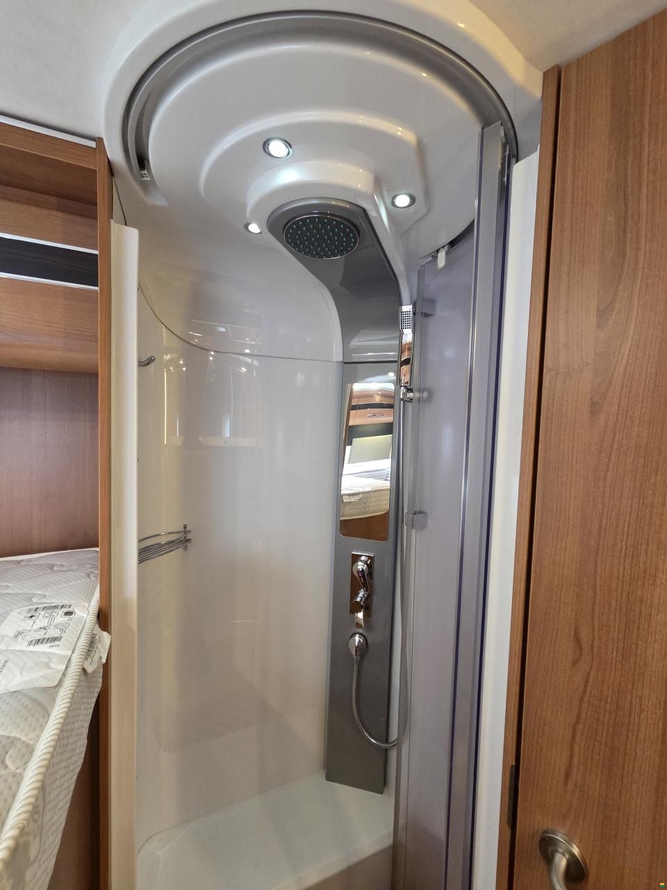 LMC Liberty EXPLORER II 730G