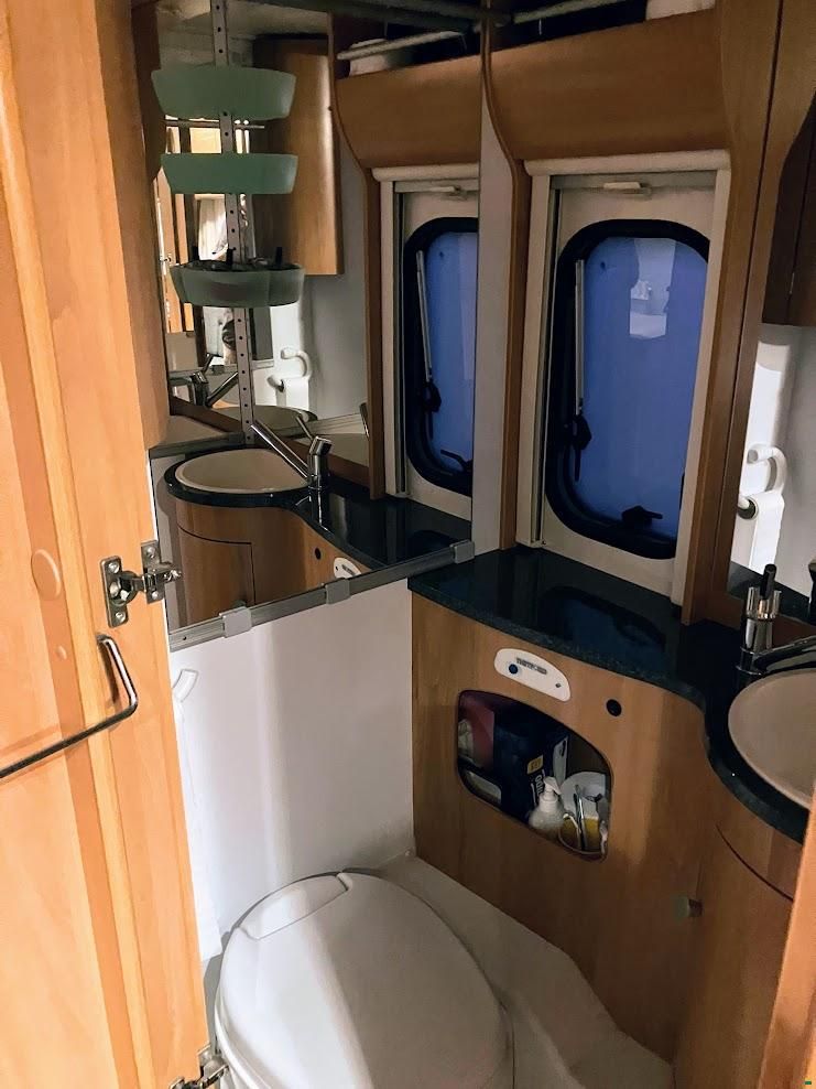 Hymer Eriba-Nova 390
