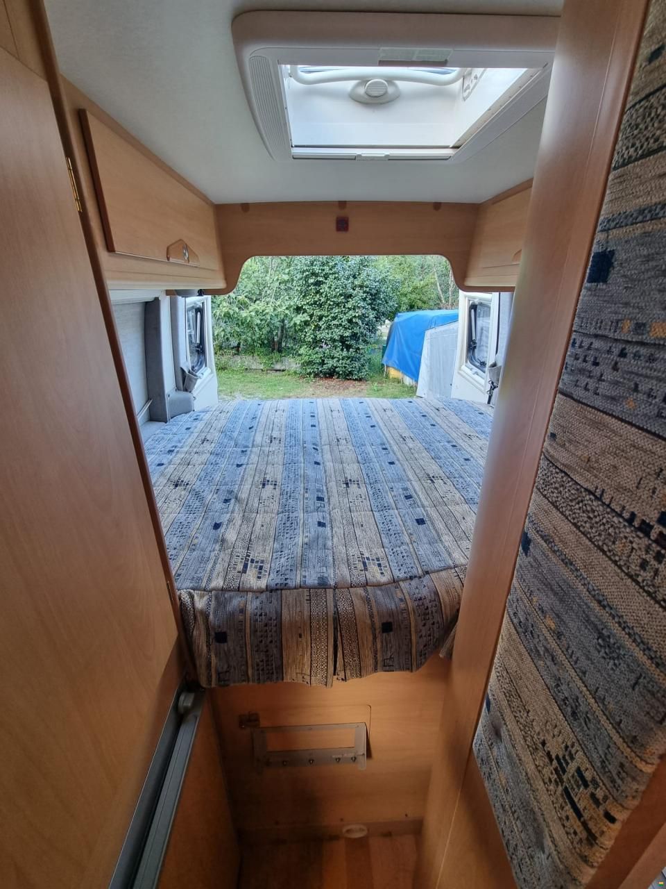 Adria Twin M
