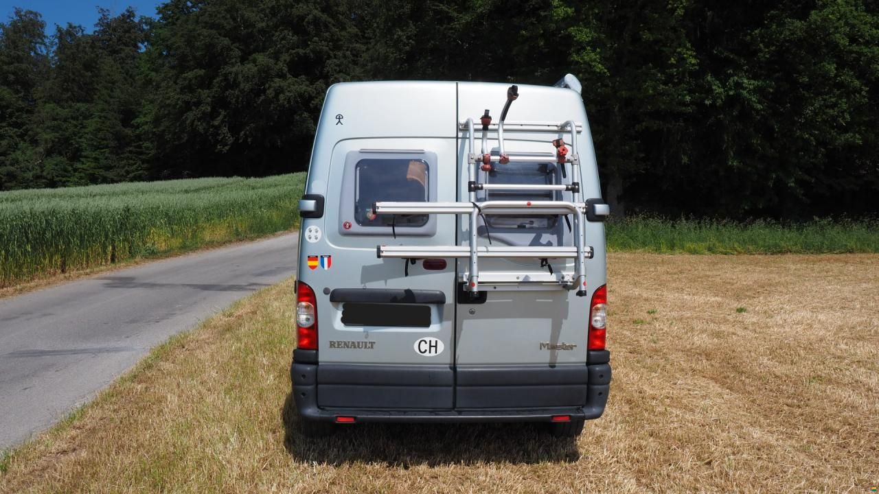 Adria Twin M