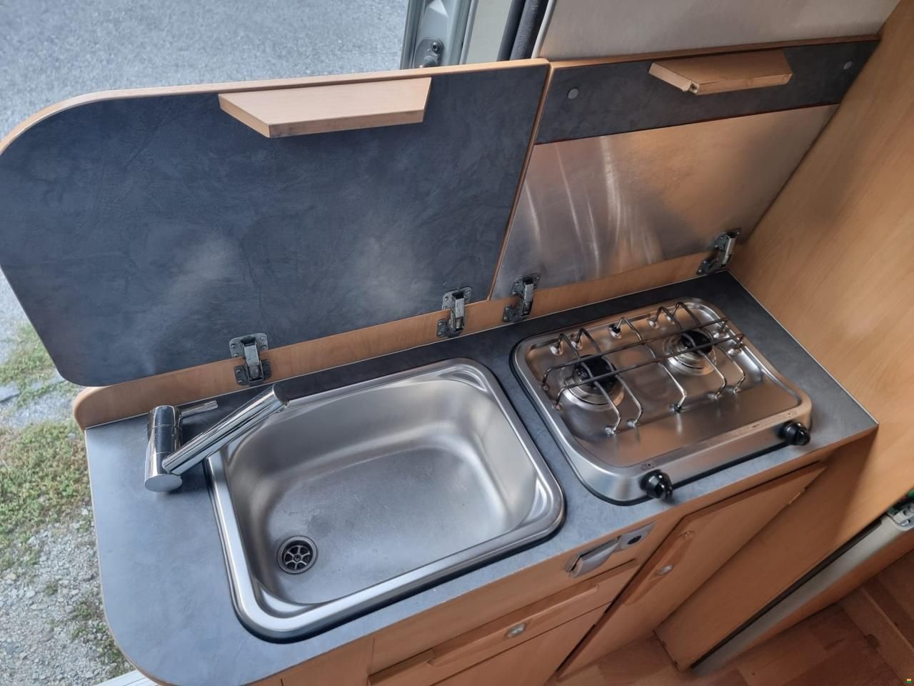 Adria Twin M