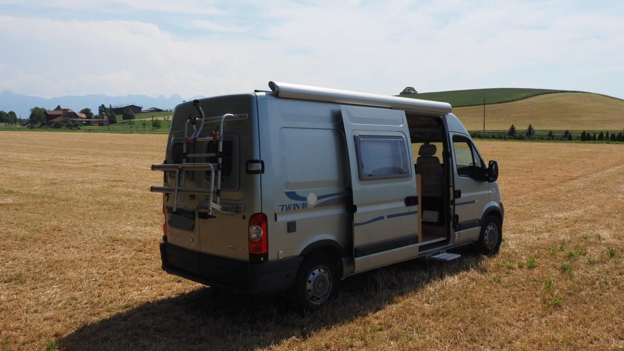 Adria Twin M