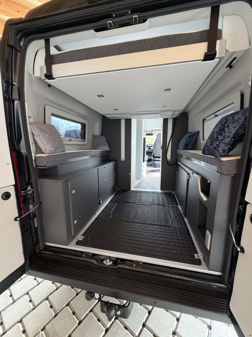 Adria Twin Supreme 640 SGX