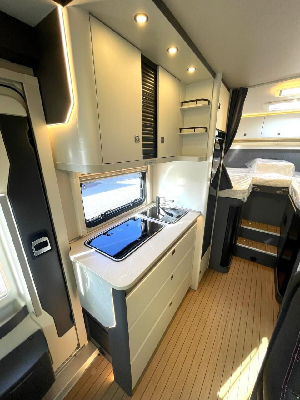 Hobby Prestige T 710 GE